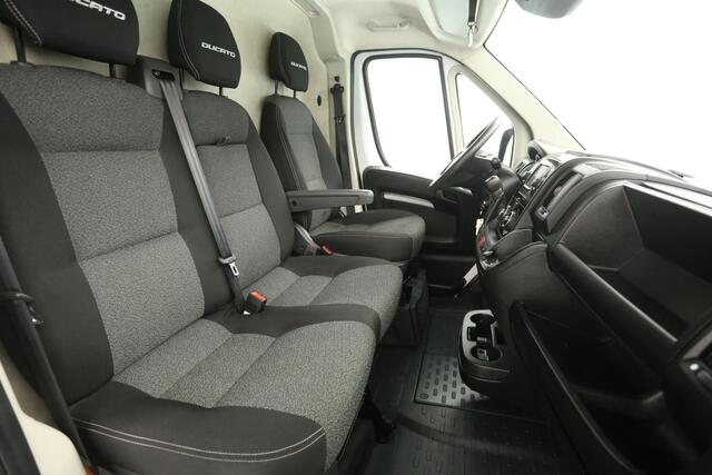 Fiat DUCATO 2.3 MultiJet 140PK L2H2 | Automaat | Airco | Camera | 3 Zits | Cruise | Trekhaak | Parkeersens.