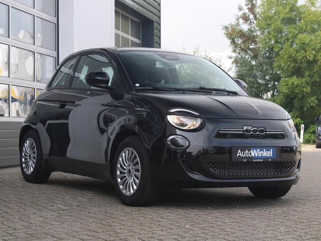 Fiat E-500 42 kWh | Uit voorraad leverbaar | Camera | Keyless | PDC | BSM | Clima | Cruise | Apple Carplay | ¤ 2.000,- Subsidie