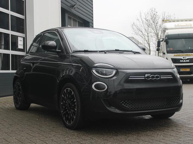 Fiat E-500 Cabrio La Prima 42 kWh | By Bocelli | Leder | 17" | Navi | Winter Pack | SEPP ¤ 2000,-