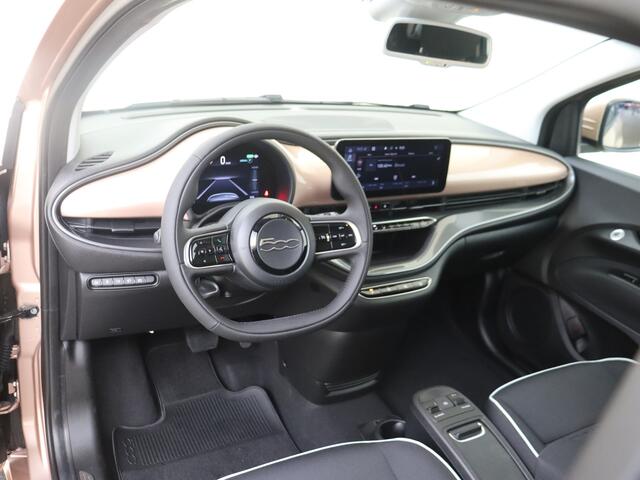 Fiat E-500 3+1 42 kWh | Parkeerhulp v+a | Camera | Stoelverwarming | Apple Carplay | FP