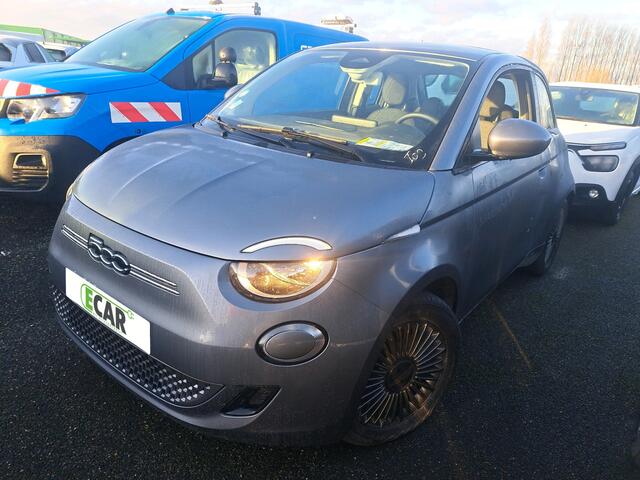 Fiat E-500 Icon 3+1 42 kWh | LM Velgen | Navigatie |