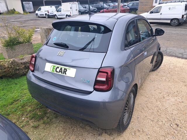 Fiat E-500 Icon 3+1 42 kWh | Navigatie | LM Velgen | Pdc |