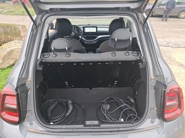 Fiat E-500 Icon 3+1 42 kWh | Navigatie | LM Velgen | Pdc |