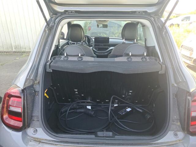 Fiat E-500 Icon 3+1 42 kWh | Navigatie | LM Velgen |