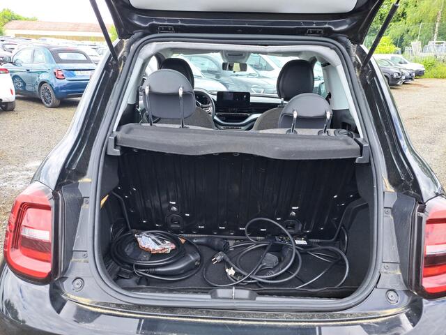 Fiat E-500 Icon 3+1 42 kWh | Navigatie | LM Velgen |