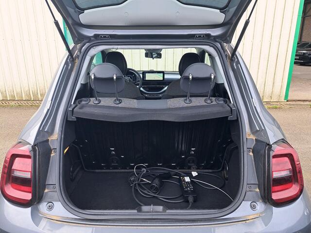Fiat E-500 Icon 3+1 42 kWh | Navigatie | LM Velgen |
