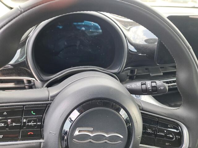 Fiat E-500 Icon 3+1 42 kWh | Navigatie | LM Velgen |