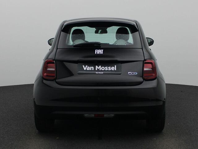 Fiat E-500 La Prima 42 kWh | Automaat | Navigatie | Achteruitrijcamera