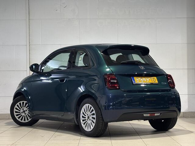 Fiat E-500 Urban 42kWh EV 118pk AUTOMAAT | PARELMOERLAK! | CAMERA | STOELVERW. | KEYLESS ENTRY | APPLE CARPLAY/ANDROID AUTO | DODEHOEKBEW.