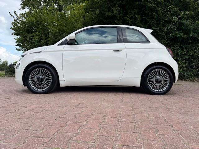 Fiat E-500 3+1 ICON 42KWH 118PK VIRTDASH/NAV/ACARPLAY