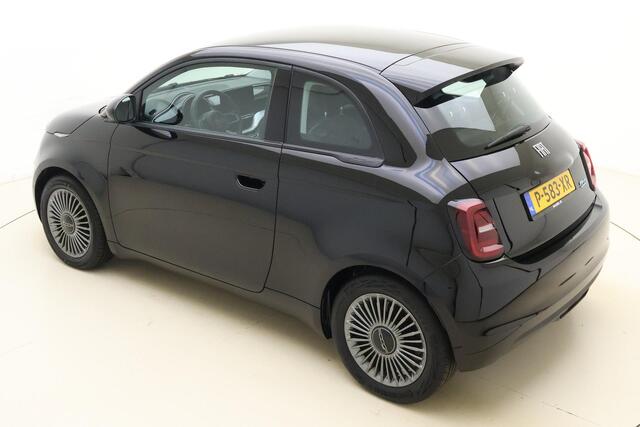 Fiat E-500 Icon 42 kWh | Navigatie | Climate control | Keyless start | Lichtmetalen velgen | Cruise control | Bluetooth