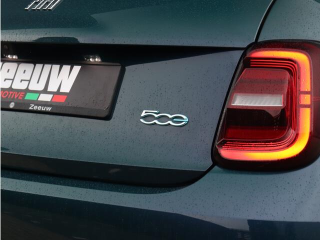 Fiat E-500 Cabrio 42 kWh Icon | LED | Carplay | Camera | Winter | PDC | 16"