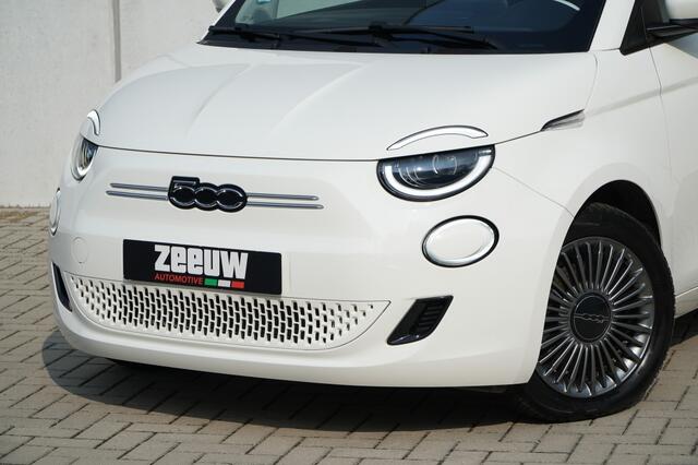 Fiat E-500 Icon 42KWH | LED | Navi | Carplay | Comfort | BTW | 16"