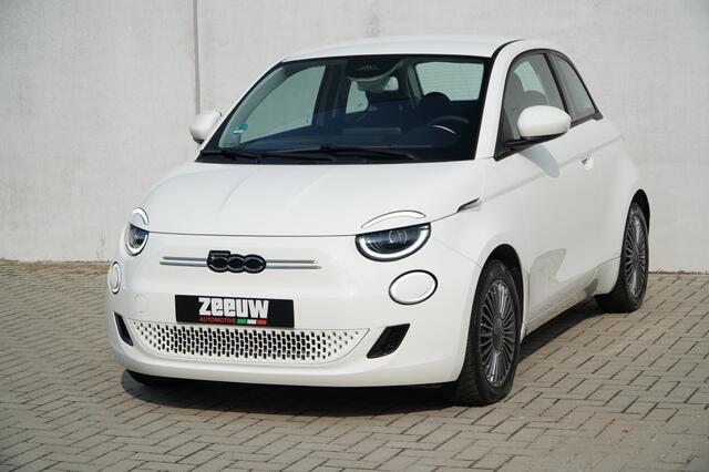 Fiat E-500 Icon 42KWH | LED | Navi | Carplay | Comfort | BTW | 16"