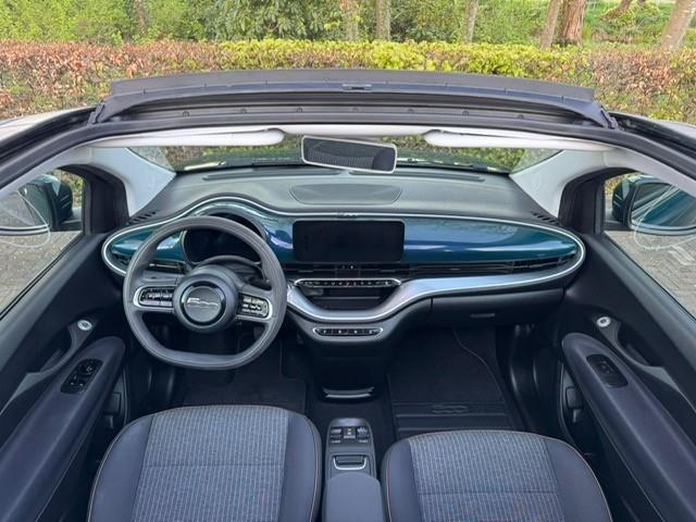 Fiat E-500 Cabrio ICON 42kWh SOH 93,8%/Acarplay/Acruise/Led/Navi/PDC/Garantie