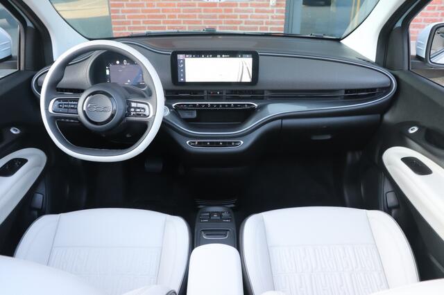 Fiat E-500 La Prima by Bocelli 42 kWh | JBL | Winter | Camera | 17"
