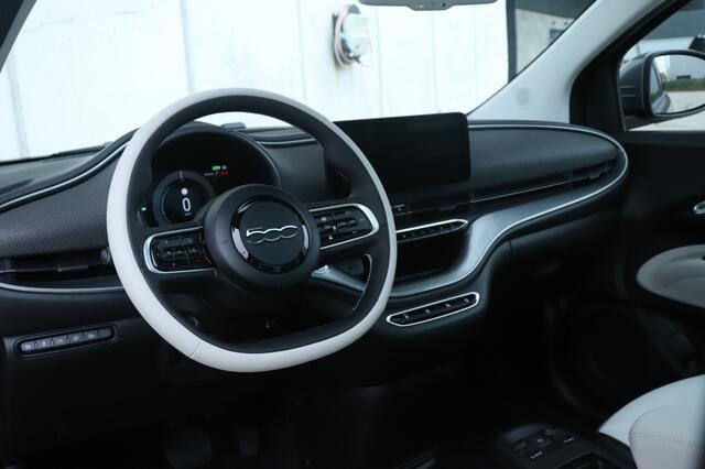 Fiat E-500 La Prima by Bocelli 42 kWh | JBL | Winter | Camera | 17"