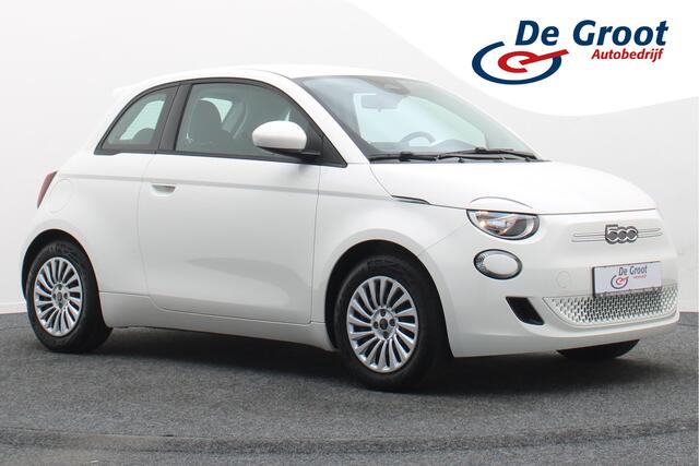 Fiat E-500 Icon 42 kWh Virtual Cockpit, Cruise, Apple Carplay, Lane Assist, Climate, DAB, LED, 16''
