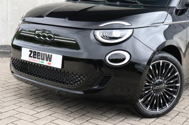 Fiat E-500 Cabrio La Prima by Bocelli 42 kWh | JBL | Winter | Camera | 17"