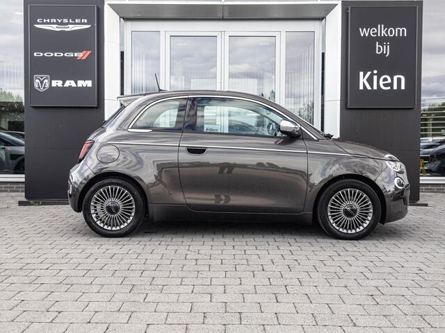 Fiat E-500 Icon Edition 42 kWh | Stoelverwarming | LM velgen | Navigatie | Apple CarPlay |