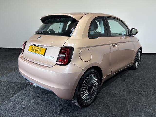 Fiat E-500 Icon 42KWH SOH 94% | Car play | Camera | Lane Assist