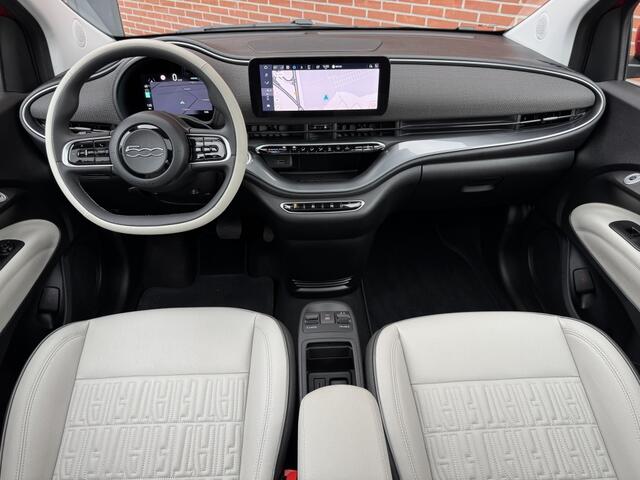 Fiat E-500 La Prima 42 kWh JBLPANO ADAPT-CRUISE STOELVW CARPLAY LED NAV