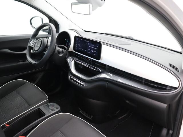 Fiat E-500 Icon 42 kWh | Apple Carplay & Android Auto | 320km WLTP | 11kw Lader |