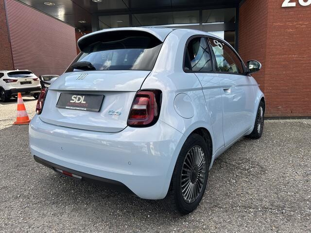 Fiat E-500 3+1 Icon 42 kWh // LED // NAVI + CARPLAY // PDC // CRUISE // CLIMA