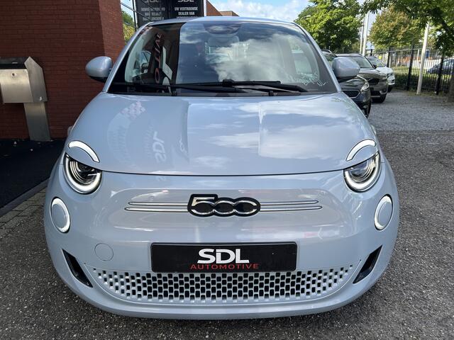Fiat E-500 3+1 Icon 42 kWh // LED // NAVI + CARPLAY // PDC // CRUISE // CLIMA