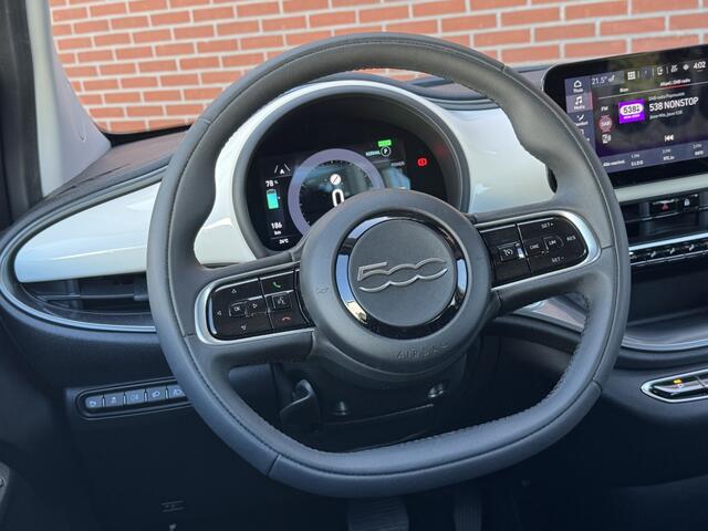 Fiat E-500 42 kWh CARPLAY CRUISE STOELVW PDC CAMERA DAB