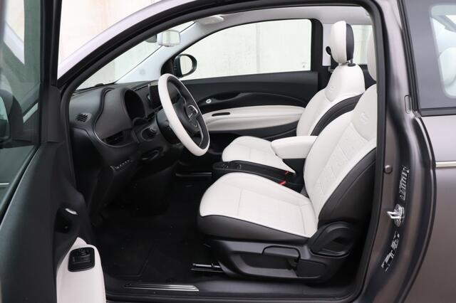 Fiat E-500 C La Prima 42 kWh | "Matt Grijs" | Technology | Winter | Camera | 17"