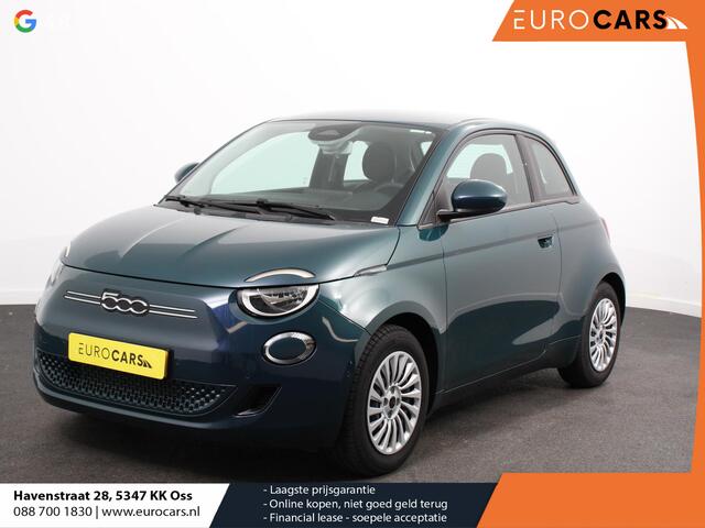 Fiat E-500 Berline 42 kWh Automaat Climate control Cruise control Achteruitrijcamera Led Navigatie Apple Carplay/ Android Auto Lichtmetalen velgen Stoelverwarming