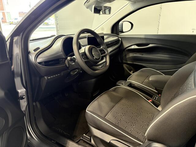 Fiat E-500 3+1 Icon 42KWH SOH 96% | Camera | Stoelverwarming | Carplay