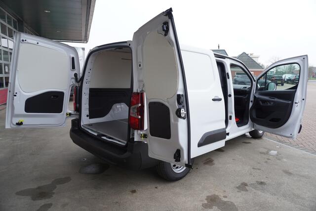 Fiat E-Doblo 136 L2 50 kWh Schuifdeur links en rechts Automaat nr.V157 | Climate | Navi | Camera | Cruise