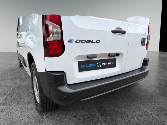 Fiat E-Doblo L1 50 kWh 136pk | 8 jaar garantie | 0% financial lease | 2-zits | Houten afwerking laadruimte | NAVI | Apple Carplay | Android Auto | Multimedia | Digital cockpit | Stuurwielbediening | Achteruitrijcamera | Parkeersensoren voor en achter | Dode hoek detec