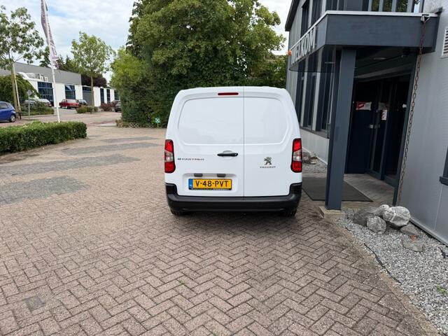 Fiat E-Doblo 57KWh L2 Lang 3-pers, Navi, PDC, Cruisecntrl, TOPSTAAT! fiat