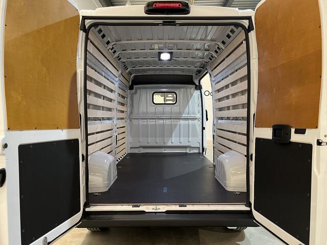 Fiat E-Ducato 3.5T L3H2 79 kWh / 100% elektrisch !! / Airco / Cruise Control / CarPlay / Camera / Navigatie / 3-Zits / 244 km !! Z.G.A.N. !!!