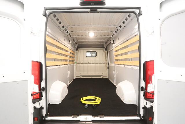 Fiat E-Ducato 79 kWh Long Range L3H2 | Airco | Camera | 3 Zits | Navi | Parkeersens.
