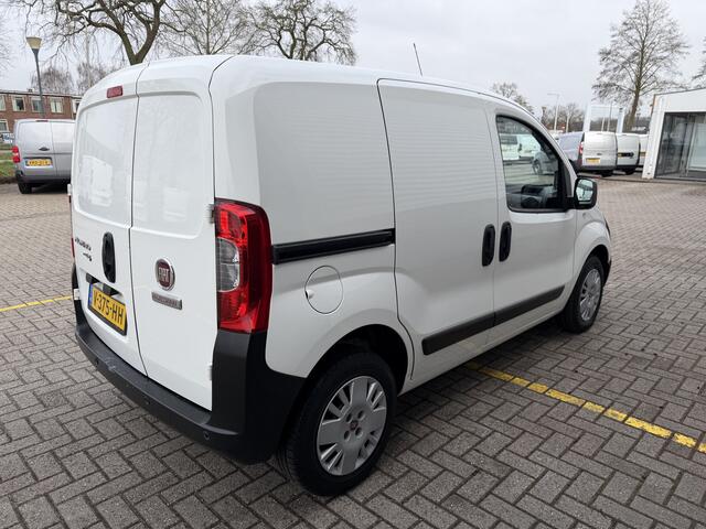 Fiat FIORINO 1.3 MJ SX / euro 6 diesel / bpm vrij / vaste prijs rijklaar ¤ 6.950 ex btw / lease vanaf ¤ 117 / airco / schuifdeur / pdc achter / ex schilders bus