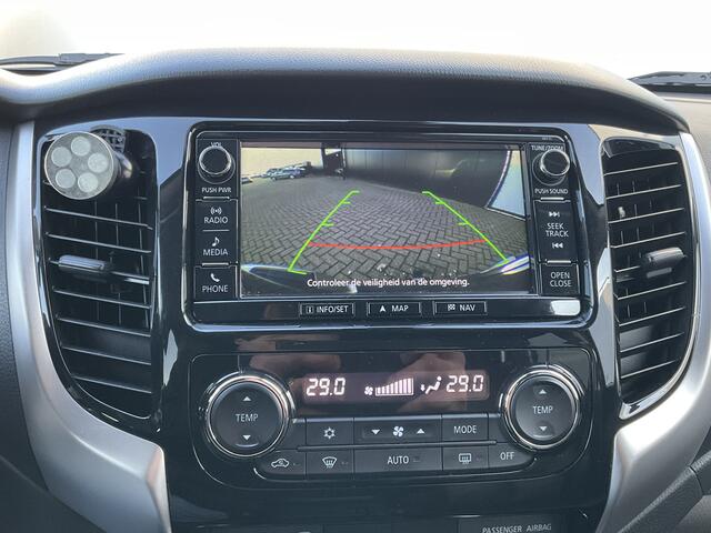 Fiat Fullback 5-Pers 2.4D LX Double Cab Trekhaak 3500kg Leer Nav/Cam 5 zits