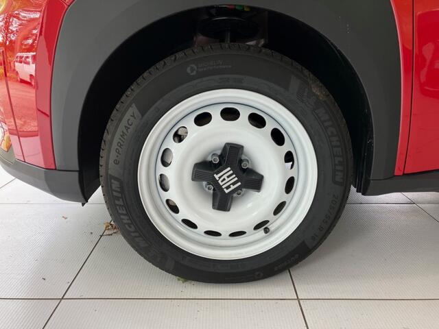 Fiat Grande Panda Electric 44 kW Red