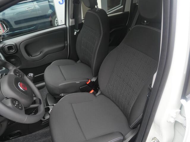 Fiat PANDA Hybrid Cross | MY24 | Airco | Bluetooth Dakrails | LED | PDC