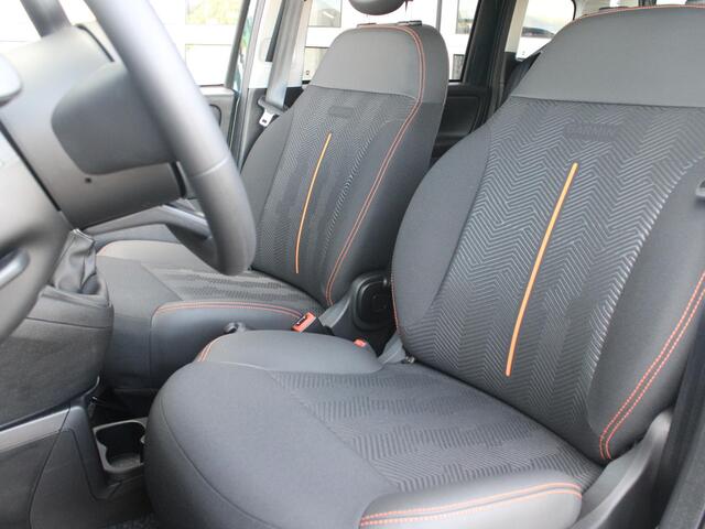 Fiat PANDA 1.0 Hybrid Garmin Cross | Clima | Priv. glass | Dakrails | 5-Persoons | Apple Carplay | Verde Foresta | Pack Garmin