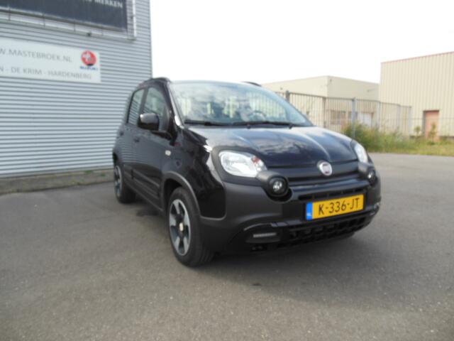 Fiat PANDA 1.0 Hybrid Launch Edition Staat in Hoogeveen