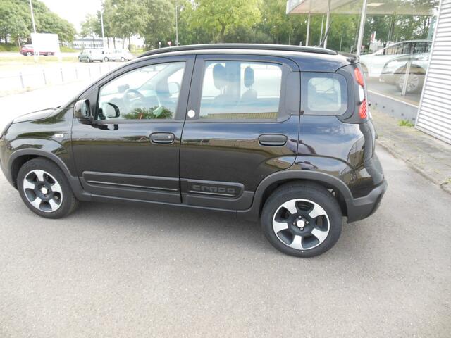 Fiat PANDA 1.0 Hybrid Launch Edition Staat in Hoogeveen
