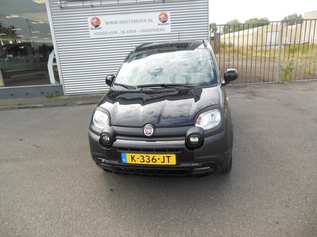 Fiat PANDA 1.0 Hybrid Launch Edition Staat in Hoogeveen