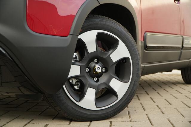 Fiat PANDA 1.0 Hybrid Pandina | Airco | Carplay | Cruise | PDC