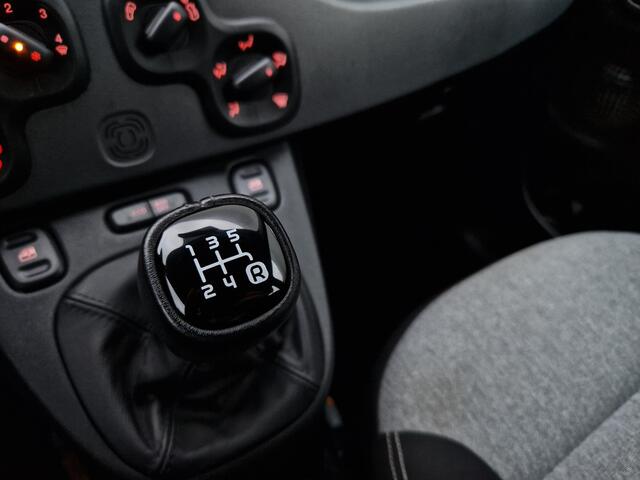 Fiat PANDA 0.9 TwinAir Lounge | PDC | Airco | Bluetooth | Verwarmde Buitenspiegels |