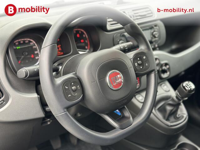 Fiat PANDA 1.2 City Cross Connected By Wind 5-Zitplaatsen | Bluetooth telefoon | PDC | Uniek!