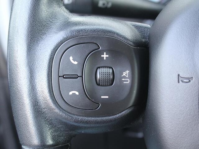 Fiat PANDA 0.9 TwinAir Lounge / Airco / Bluetooth / Trekhaak (800 KG) / Radio-/USB / 5 Persoons /